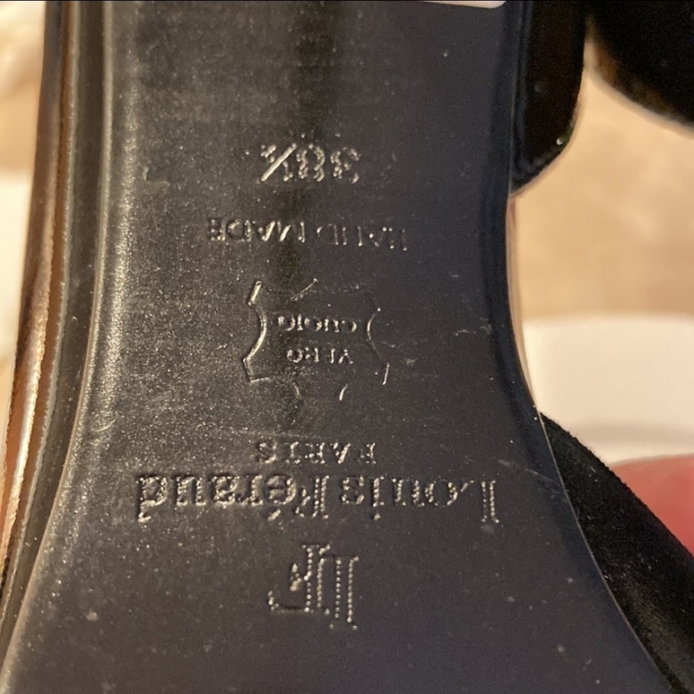 Louis Feraud Paris Heels - Picture 9 of 12